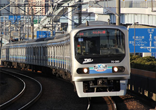 りんかい線全線開業10周年ヘッドマーク列車の画像